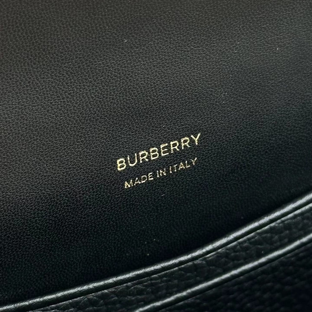 Burberry 23s lychee pattern cowhide TB metallic leather crossbody bag - Picture 8 of 9